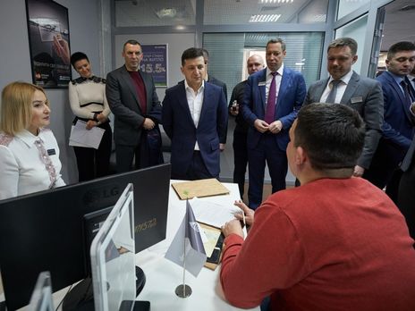До програми “Доступні кредити 5-7-9%” приєдналися 3 приватні банки