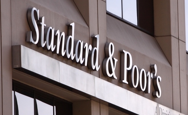 Аналитики S&P подтвердили рейтинги Украины и рассказали, каким будет курс гривны до конца года