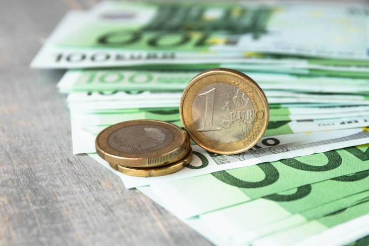 НБУ анонсував валютний аукціон: продаватиме євро