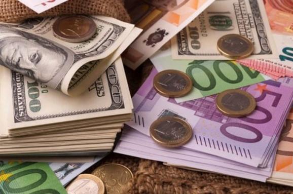 НБУ: євро продовжує дорожчати, а долар подешевшав
