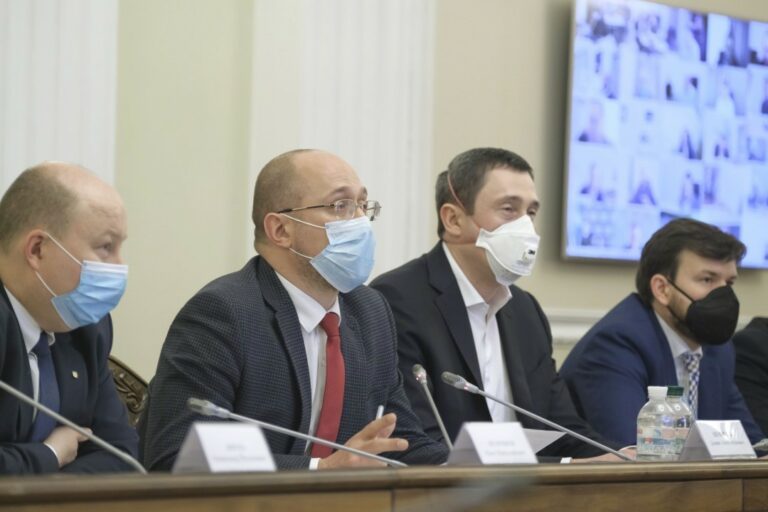 Незважаючи на карантин: Кабмін вирішив відкрити деякі ринки
