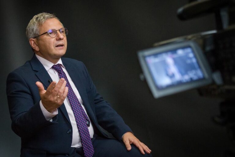 «Коронакриза» коштуватиме Україні більше $10 млрд або 8,5% ВВП – радник Зеленського