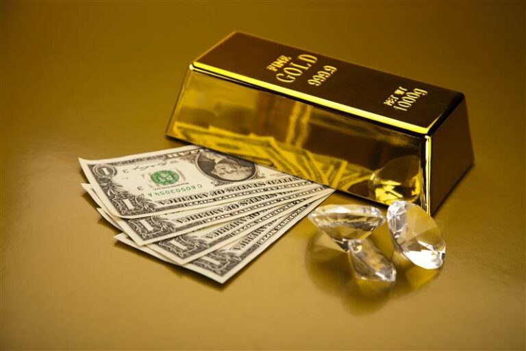 Вартість золота підскочила на $ 15,2, срібло дорожчає на очах