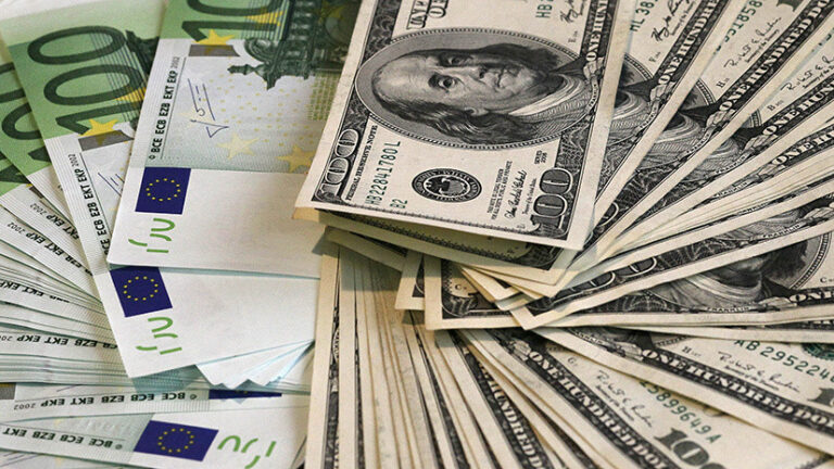 Відкриття міжбанку: що сталося з доларом і євро після великодніх вихідних