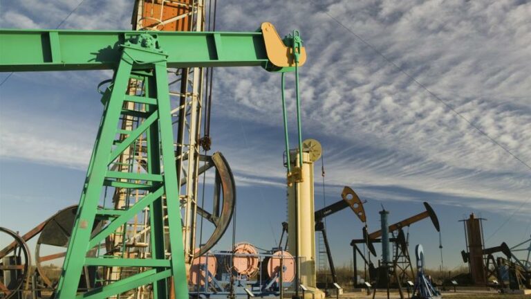 Падіння цін на нафту прискорилося: аналітики озвучили новий прогноз