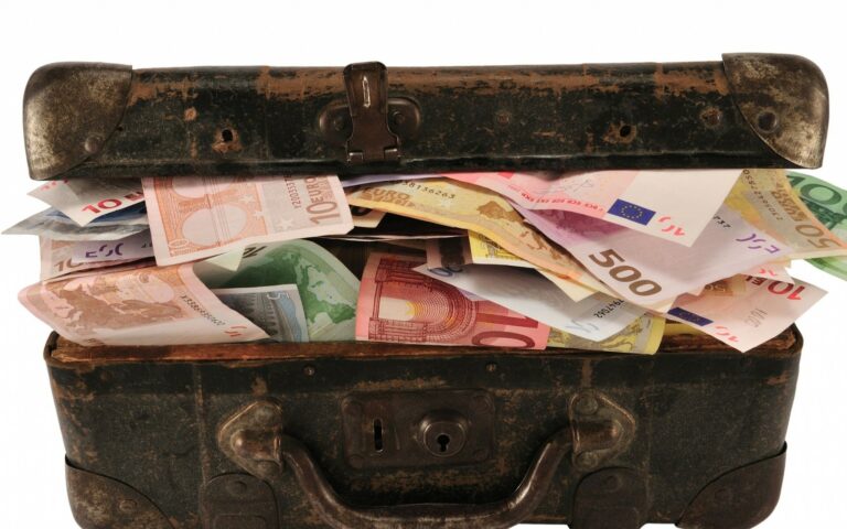 «Розігрів» перед траншем МВФ: Україна отримала солідну допомогу від ЄС