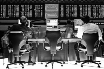 COVID-19 обвалив фондові ринки: що відбувається на біржах