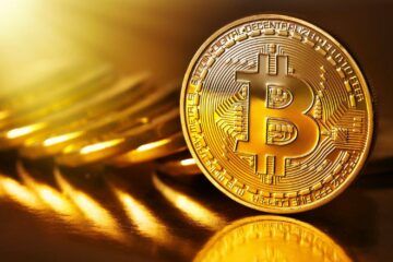 Эксперт: Bitcoin будет дорожать «в ногу» с золотом и достигнет отметки $400 000