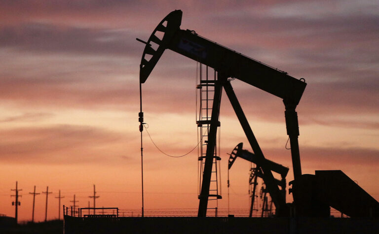Рынок нефти «переваривает» решение ОПЕК: стоимость WTI приближается к отметке $40