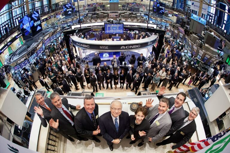 Серпневе ралі триває: індекс S&P500 наблизився до нового максимуму