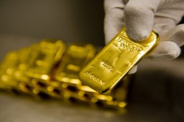 Як змінюються ціни на золото після зростання на 2,2%: дані торгів