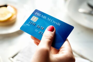 Клиенты банков будут получать «правильные» СМС об остатке средств на счете