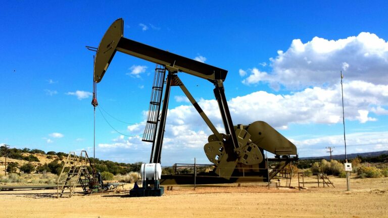 На ринок нафти повернулися оптимісти: вартість Brent перевищила $55