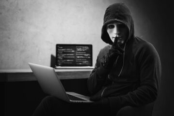 Як захистити гроші від кіберзлочинців: розбираємося разом з банкірами
