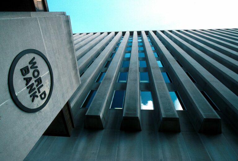 Світовий банк різко поліпшив прогноз зростання ВВП України: ЦИФРИ