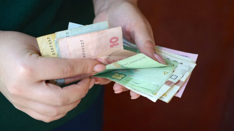 Прожиточный минимум в Украине в 2024 году