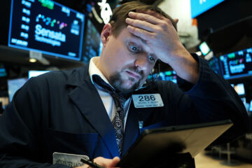 Фондовый рынок отреагировал на выступление главы ФРС: Nasdaq рухнул на 0,22%