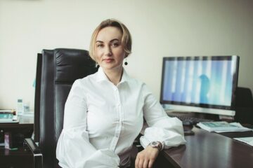 Татьяна Путинцева, CEO ComInBank: «Наша общая задача – победа!»