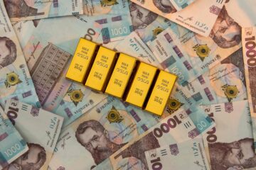Від оплати рахунку в ресторані до золотих злитків: які додаткові послуги пропонують українські банки