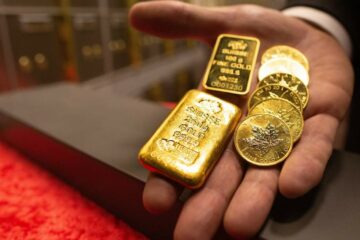 Золото воспользовалось ростом рисковых настроенией: сколько дают за унцию металла сегодня