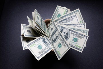 Доллар отреагировал на данные об инфляции в США: сколько стоит валюта