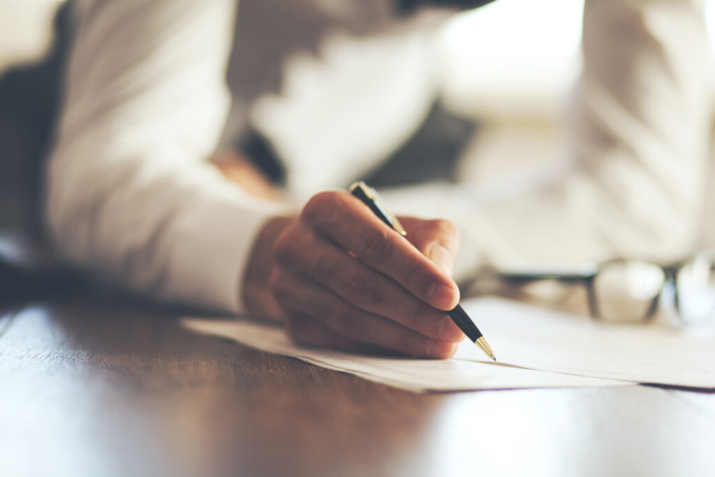 signing document