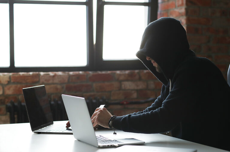 Нацбанк запустил информационную кампаниию #ШахрайГудбай: подробности