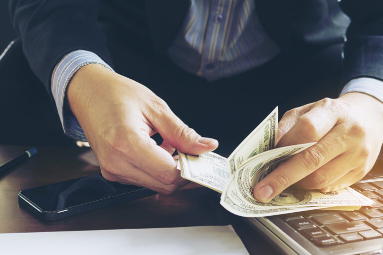 Миссия МВФ начнет работу в Украине в ближайшие недели. Но при одном условии