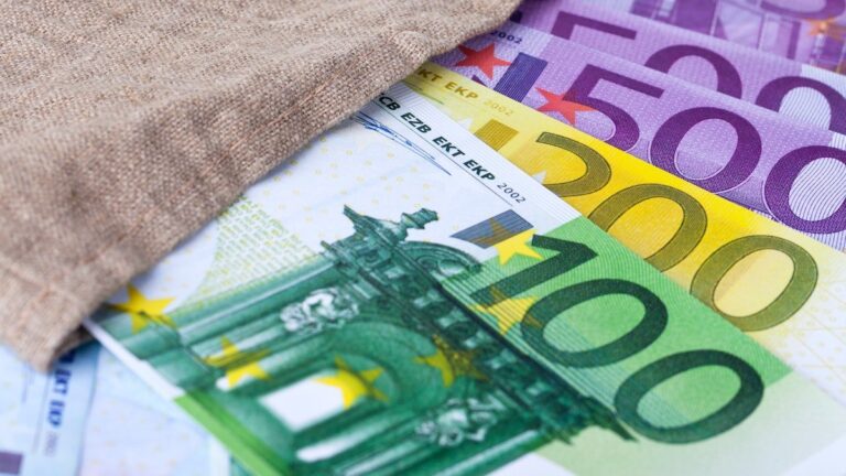 Европейский инвестиционный банк может увеличить помощь для Украины до €2 млрд