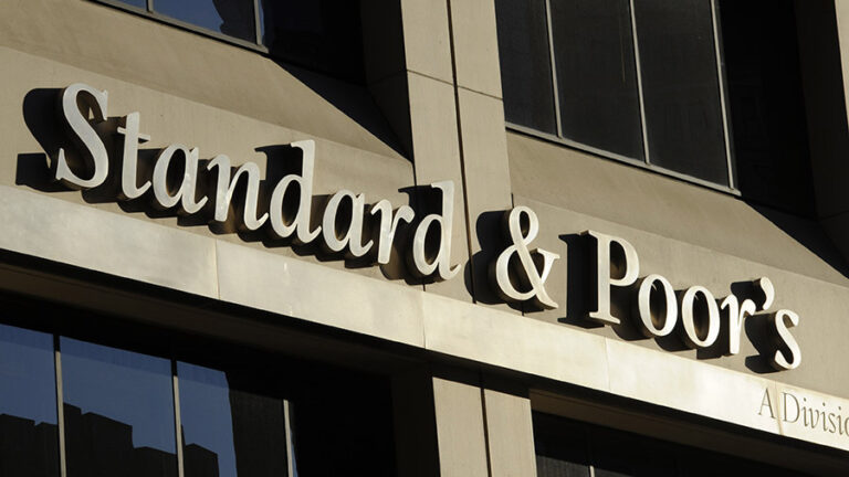Агентство S&P отозвало рейтинги нескольких российских банков: СПИСОК