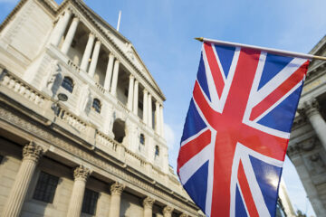 Банк Англії всьоме поспіль підвищив ключову ставку