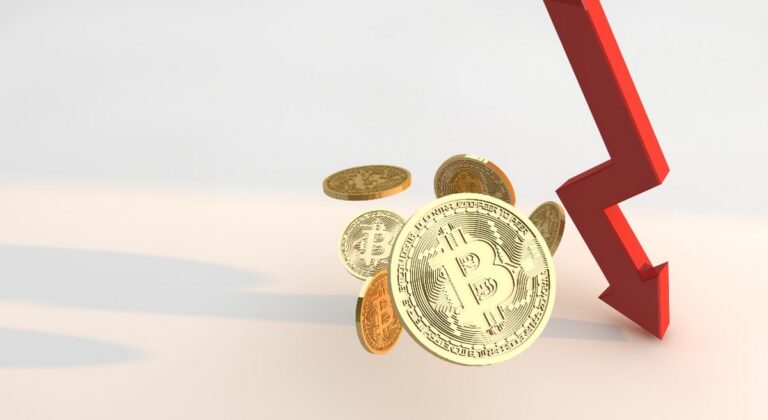 Bitcoin перевищив 47 000 доларів уперше з березня 2022 року