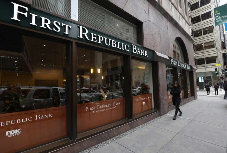 На покупку First Republic претендуют JPMorgan, Citizens и PNC