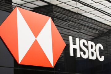 HSBC нанимает десятки банкиров из обанкротившегося SVB