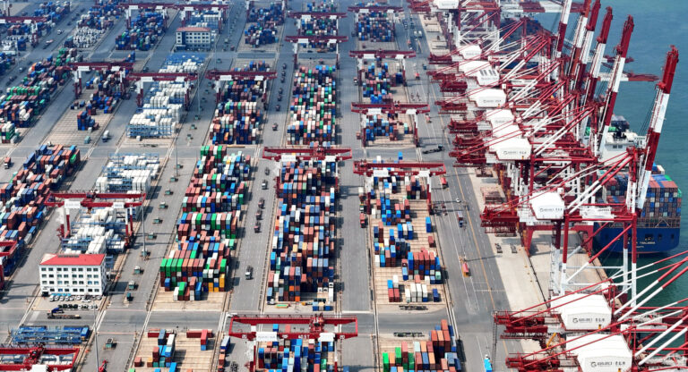 Китай встановив рекорд: профіцит торгівлі перевищив $1 трлн