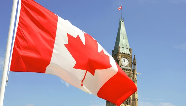 Канада предоставляет Украине экономическую помощь в размере $1,8 млрд