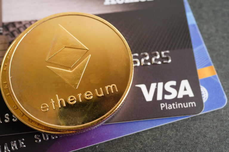 Visa і Bridge запустять стейблкоїн-картки більш ніж у 100 країнах