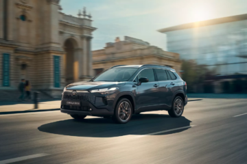 Toyota Corolla Cross: Формула ідеального міського SUV знайдена?