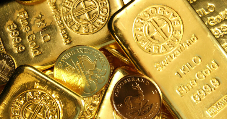 Золото втратило в ціні: чому захисний актив просів всупереч кризам і воєнним ризикам