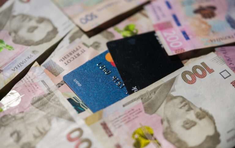 Более $580 млн в рамках валютной либерализации бизнес направил на погашение внешних долгов — НБУ