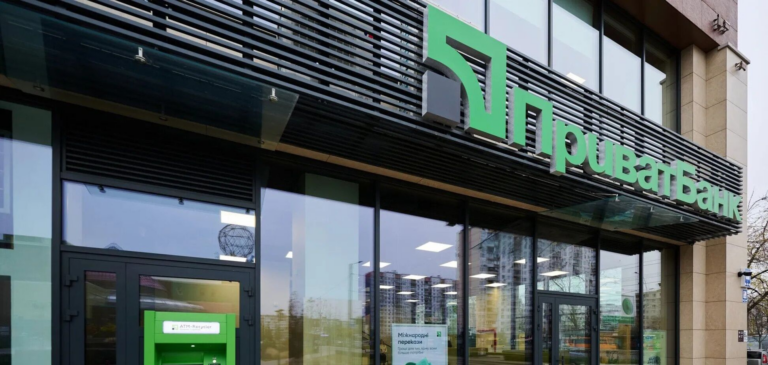 Mastercard та ПриватБанк здійснили першу в Україні оплату через ШІ-агента