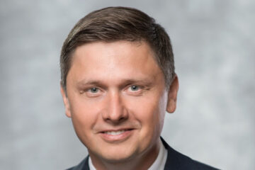 ТОП-30 інфлюенсерів фінсектору України: Антон Романчук, CEO та голова правління UPC. Забезпечує безперебійний рух платежів країни