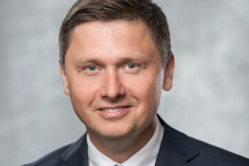 ТОП-30 інфлюенсерів фінсектору України: Антон Романчук, CEO та голова правління UPC. Забезпечує безперебійний рух платежів країни