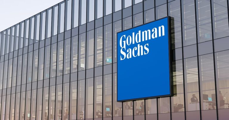 Goldman Sachs: ШІ забирає рутинну роботу в банках і змінює роль менеджерів